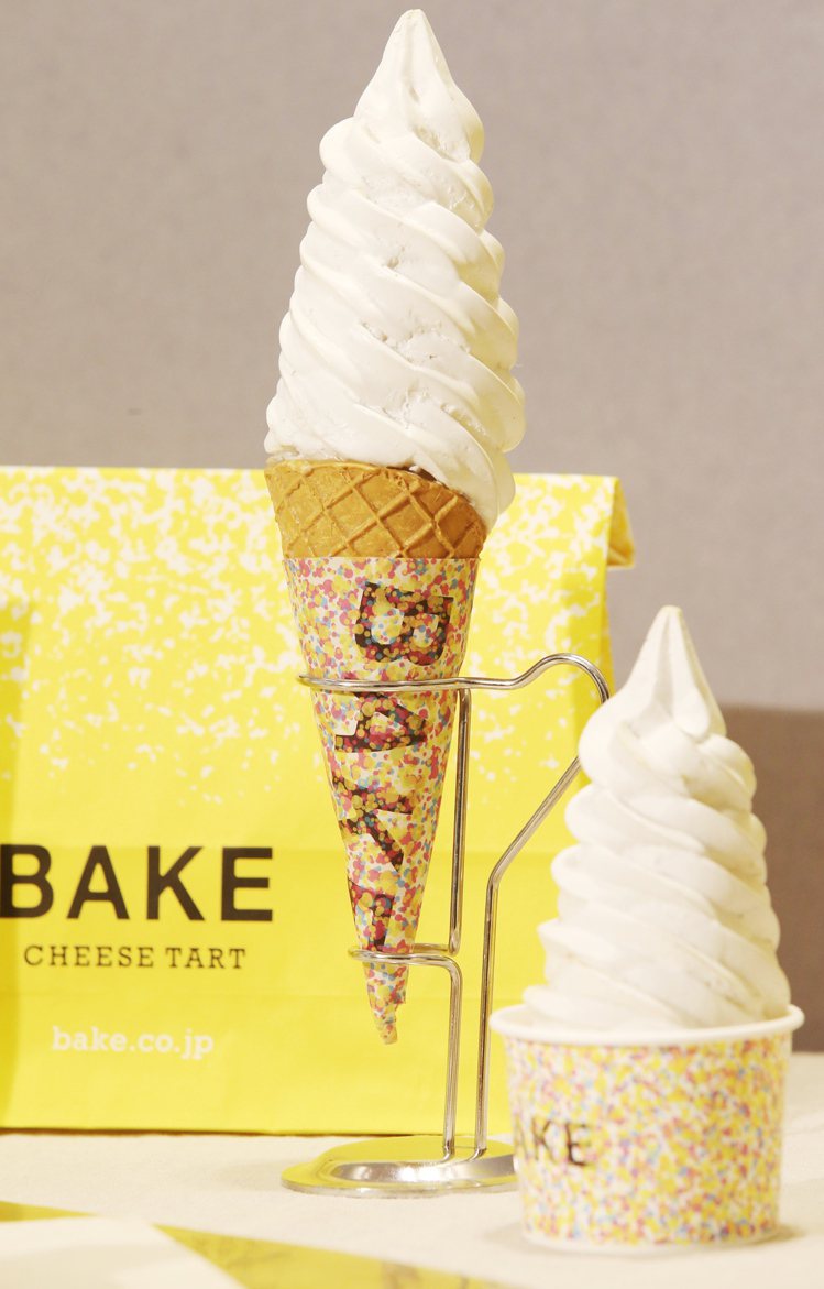極上牛乳霜淇淋，在日本之外的海外分店中，由台灣搶先開賣。記者楊萬雲／攝影
