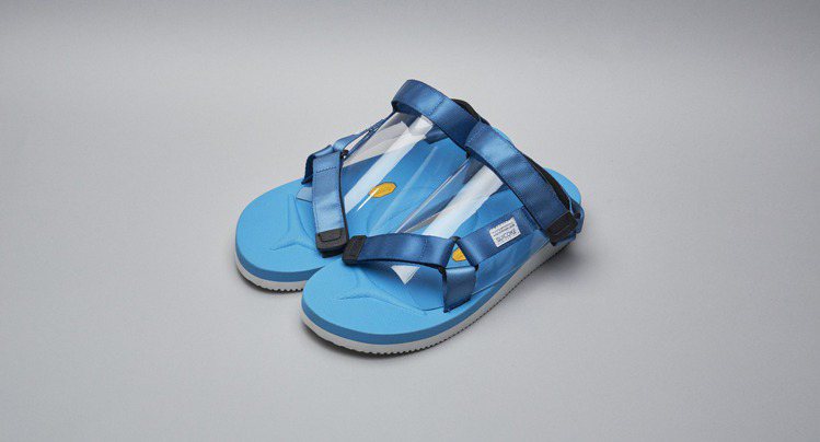 SUICOKE天空藍DEPA-V涼鞋，3,980元。圖／SUICOKE提供
