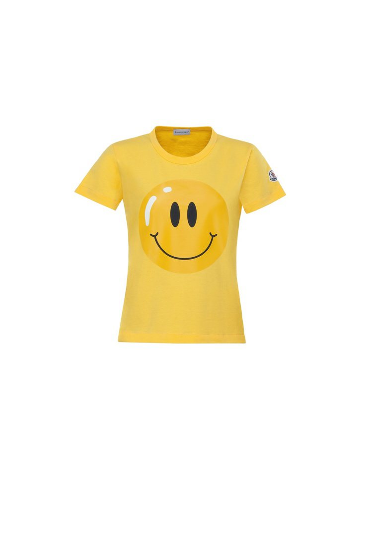 Moncler FriendsWithYou特別合作系列_快樂病毒(Happy Virus)黃色短袖T恤，NT,700。圖／Moncler提供