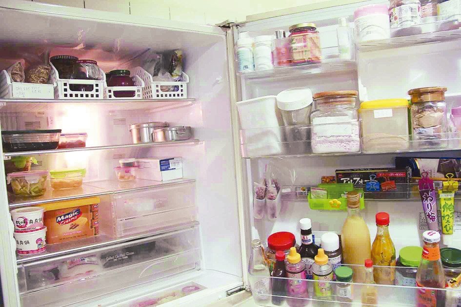 颱風停電後應先將放置冷藏的食物取出，以免悶在冰箱中壞掉。