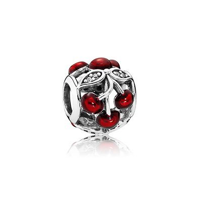 PANDORA紅色櫻桃琺瑯鋯石純銀串飾，2,280元。圖╱PANDORA