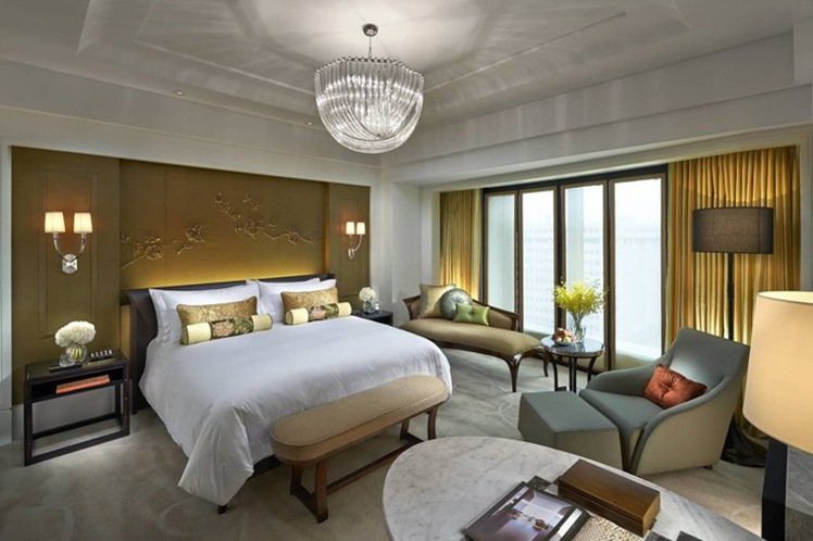 雅致的豪華客房，絕佳視野，美景盡收眼底。圖─／台北文華東方酒店提供