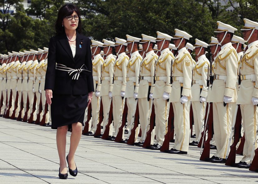 安倍內閣裡鷹派代表稻田朋美於8月4日就任新任防衛相。 圖／美聯社
