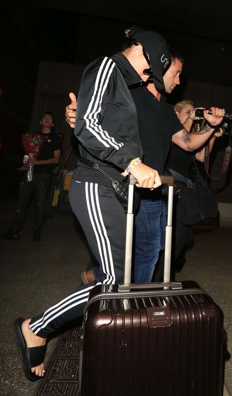 凱蒂佩芮與奧蘭多布魯渡假後回洛杉磯。圖／擷自mirror.co.uk