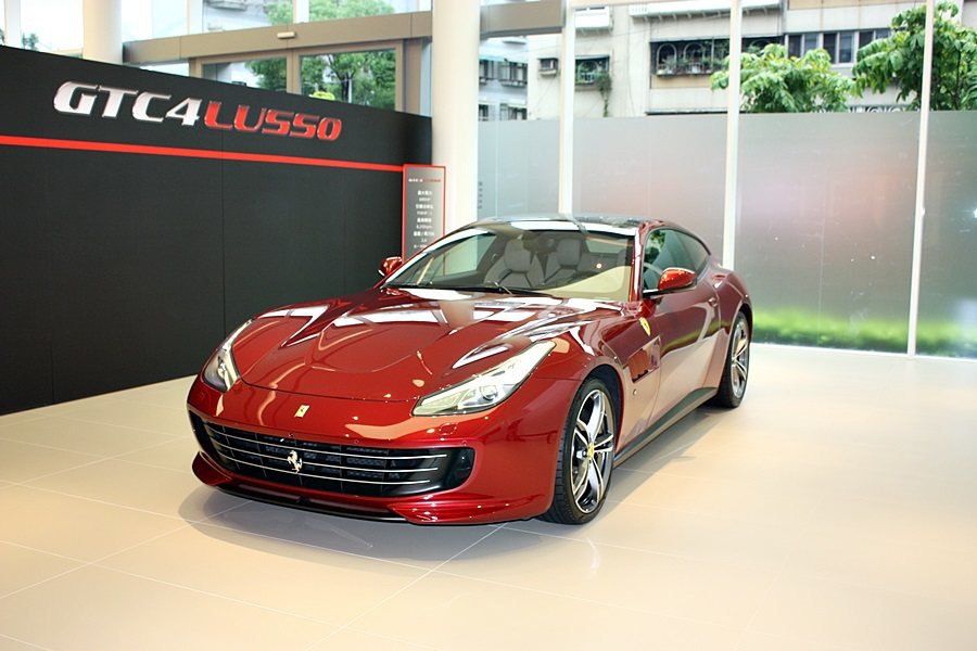 Ferrari總代理臺灣蒙地拿在台正式發表GTC4Lusso。 記者林和謙攝影