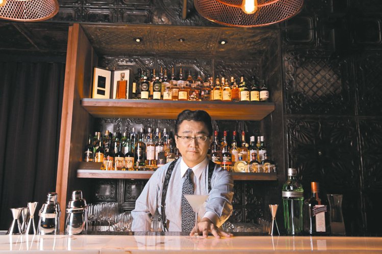 East End是東區最in的酒吧之一，還有世界知名調酒師Ueno坐鎮。 圖／華泰提供
