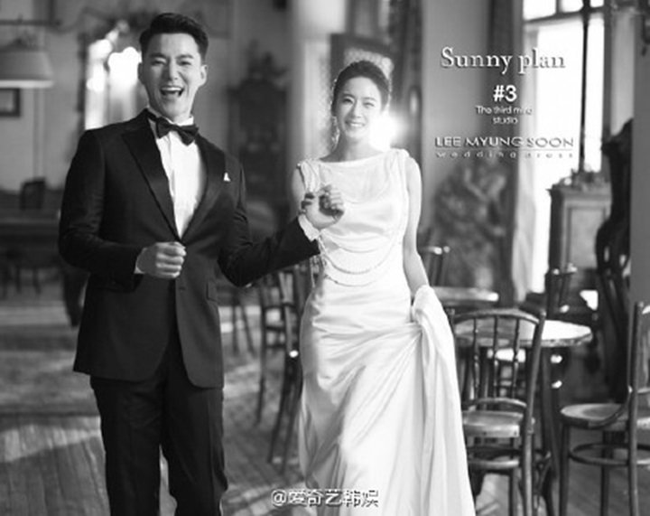 趙泰寬與女友的婚紗照於1日公開。圖／摘自微博