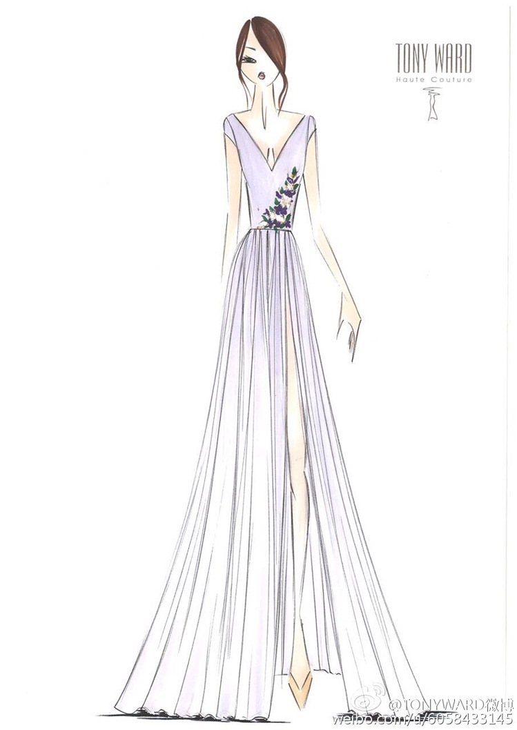 張靚穎婚服與伴娘服皆由TONY WARD所設計。圖／摘自TONYWARD微博