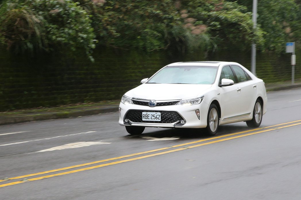 Toyota Camry Hybrid。記者蘇健忠／攝影 蘇健忠