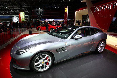 Ferrari V8渦輪車大賣 英國車迷都變心了