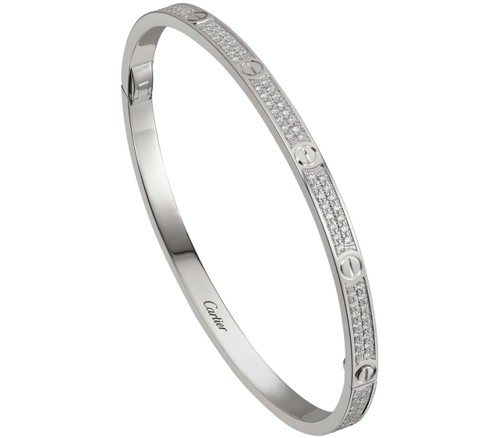 卡地亞 LOVE 系列全鋪鑲鑽石手環（窄版），白K金，約86萬5,000元。圖／...