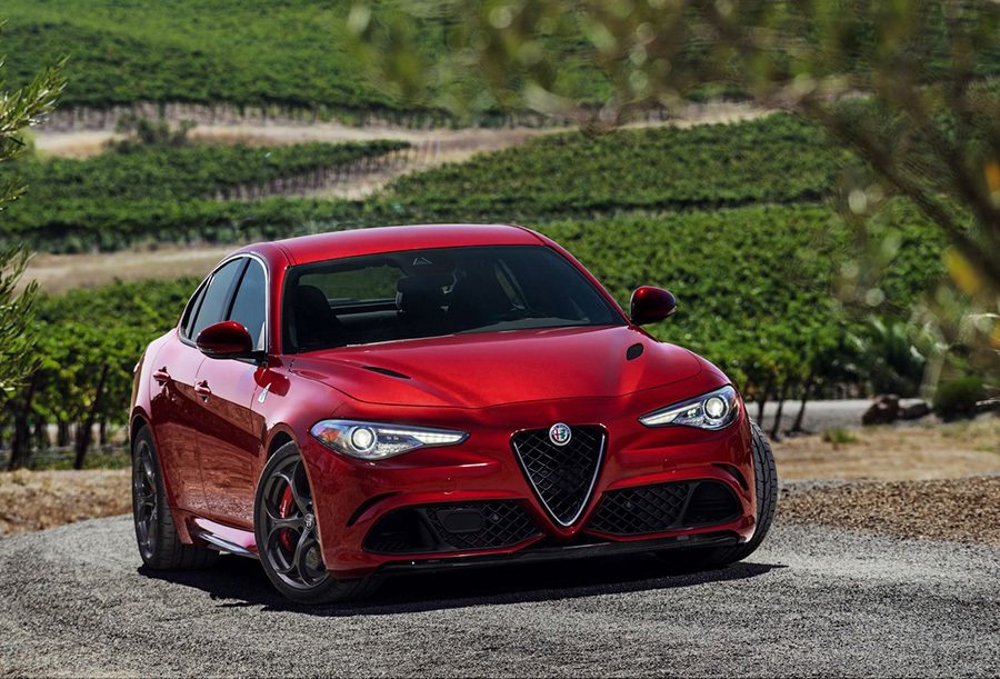 Alfa Romeo提供