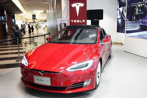 美國汽車品牌消費者滿意度  Tesla奪冠 ！