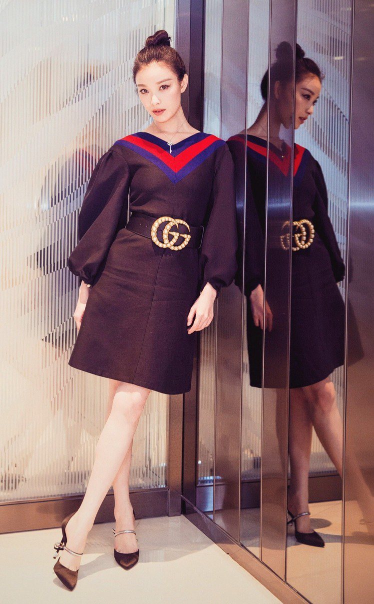 倪妮穿著 Gucci 2017 早春洋裝出席電影首映記者會。圖／Gucci提供
