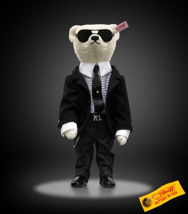 Karl Lagerfeld替Steiff打造的限定泰迪熊，即使一只高達約新台幣...