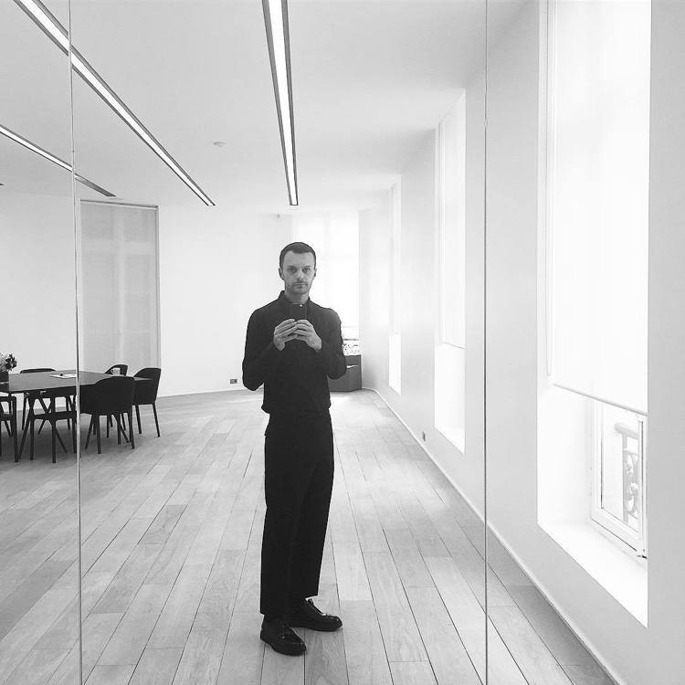 Dior Homme創意總監Kris Van Assche。圖／擷自instagram
