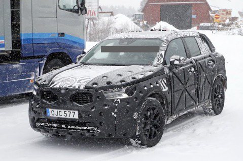 Volvo XC40來囉！雪地捕獲測試照