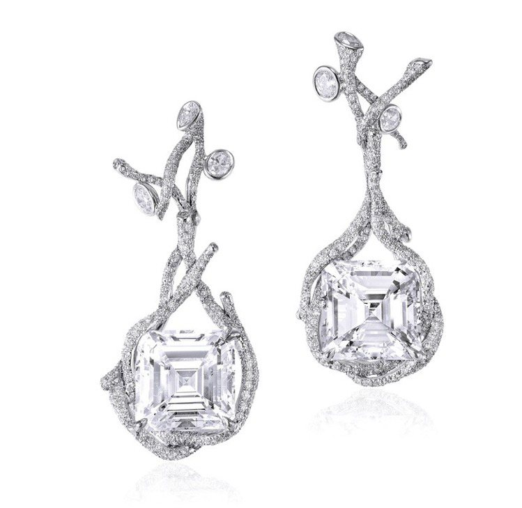 CINDY CHAO藝術珠寶鑽石樹枝耳環，約6,272萬元。圖／ CINDY C...