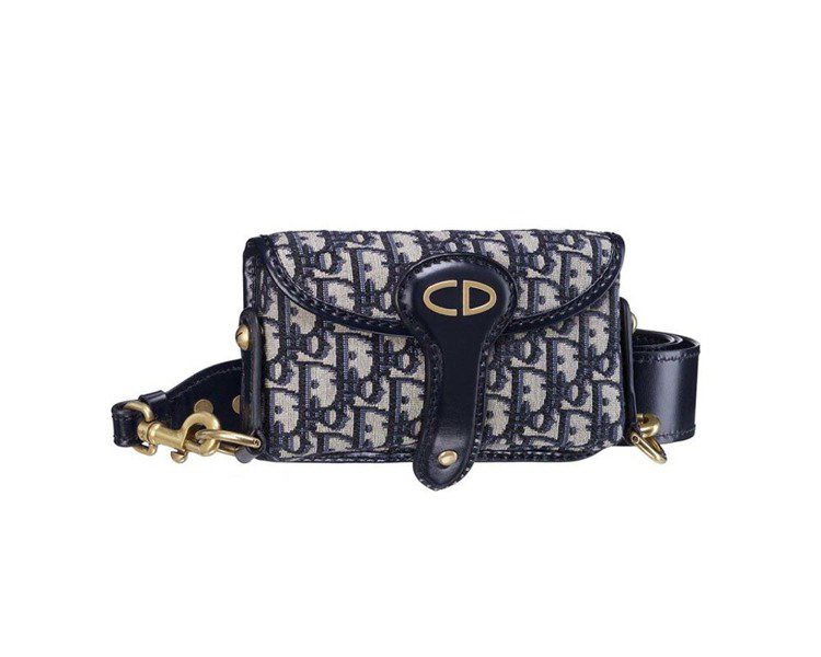 Dior Oblique丹寧色復古logo花紋帆布與小牛皮滾邊小側背包，售價53,000元。圖／Dior提供