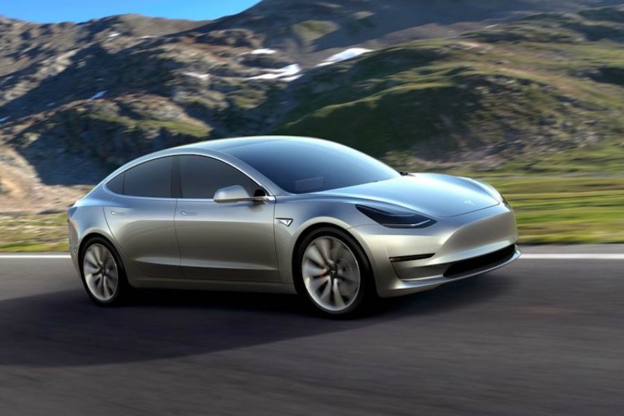 Model 3 是 Tesla 今年的重點產品，同時也是該公司是否能擴張版圖的關鍵。 摘自 Tesla