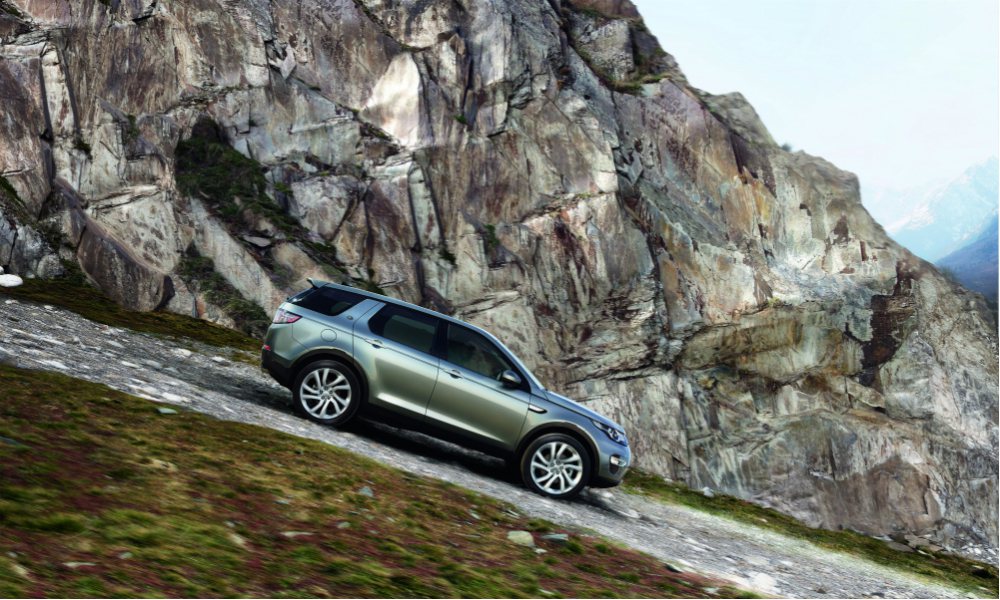 Discovery Sport 傳承了 Land Rover 經典的探險基因，並...