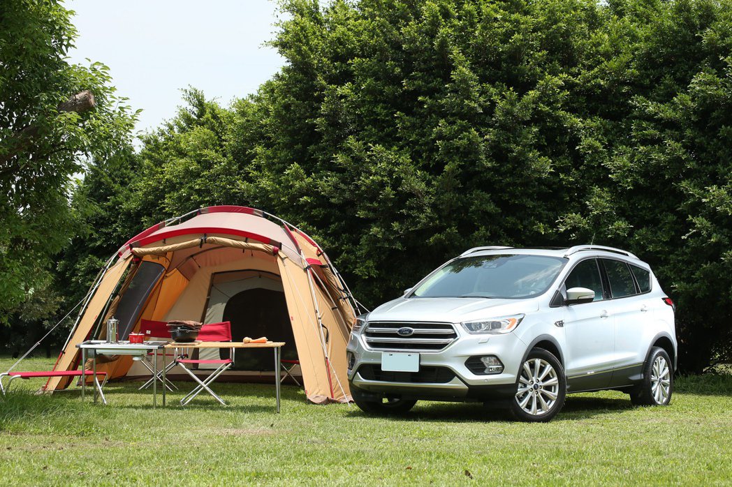 Ford Kuga是相當適合戶外出遊露營的車款。 記者陳立凱／攝影