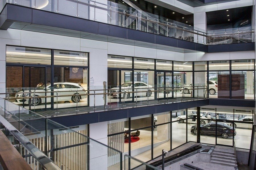 中彰賓士全新台中全功能旗艦據點規劃更導入Mercedes-Benz全新據點品牌建築設計與標誌識別 Autohaus 500標準。 台灣賓士提供