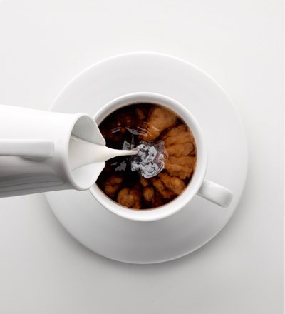 每天攝入400毫克（mg）的咖啡因是可接受範圍，以較淡的美式咖啡來說，每杯240...