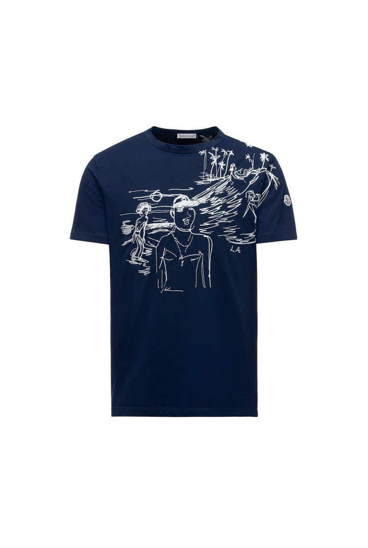 POSTCARD如畫景致系列度假手繪粗針織刺繡深藍色T恤，售價11,600元。圖／MONCLER提供