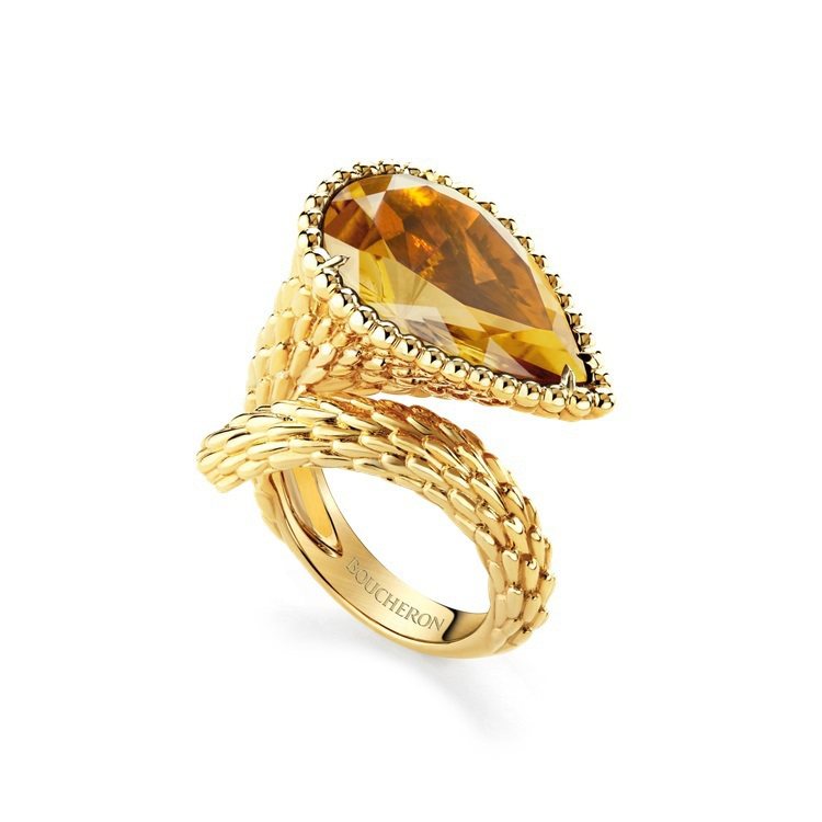 Serpent Boheme黃K金戒指鑲嵌黃水晶7.68克拉，27萬1,000元。圖／Boucheron提供