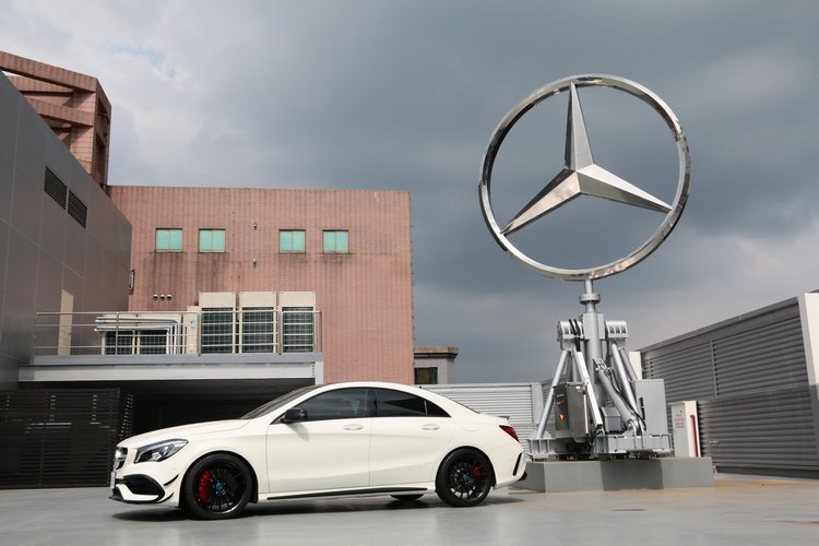 Mercedes-Benz Select 提供安心且全方位的中古車購車體驗，確保車況資訊的真實性完全符合期待。 Auto-online汽車線上總編輯 羅焜平提供