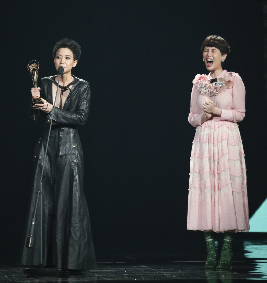 第28屆金曲獎，魏如萱擔任頒獎人，盧凱彤獲得最佳編曲人獎。記者陳立凱／攝影
