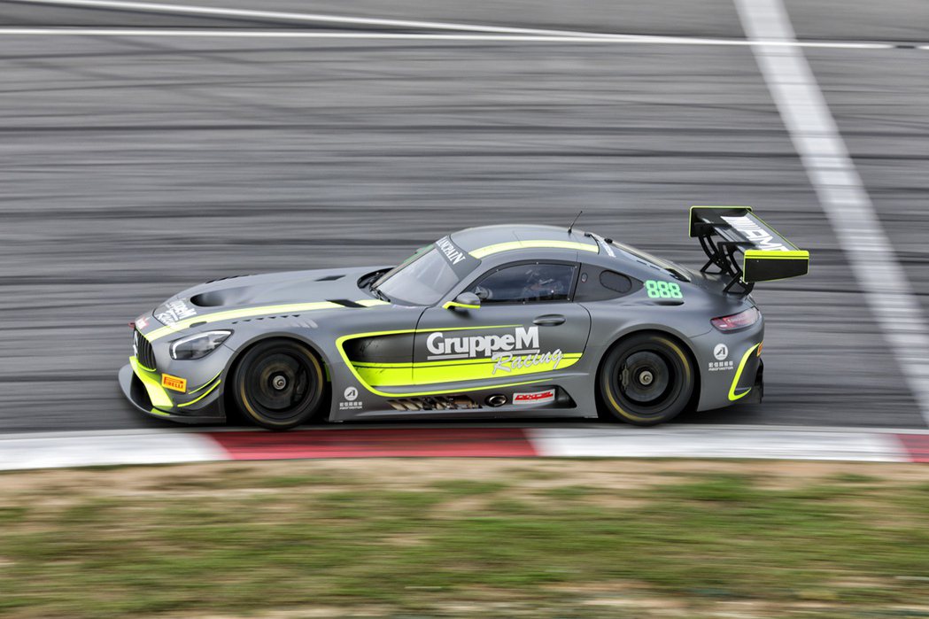 GruppeM Racing由999與888號Mercedes-AMG GT3出...
