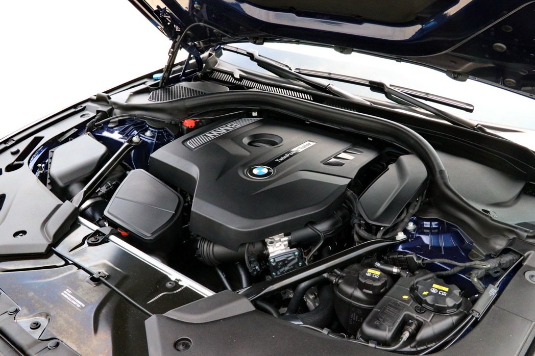 530i Touring M Sport搭載新世代BMW TwinPower T...
