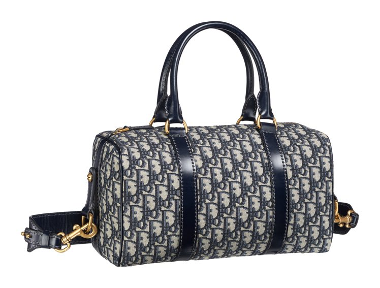Oblique復古花紋帆布小牛皮滾邊中型球袋，售價97,000元。圖／Dior提供