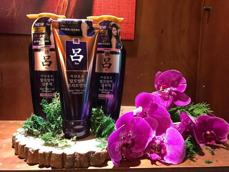 俗稱紫瓶的《呂Ryo》滋養韌髮系列在韓國最受歡迎。記者陳立儀／攝影