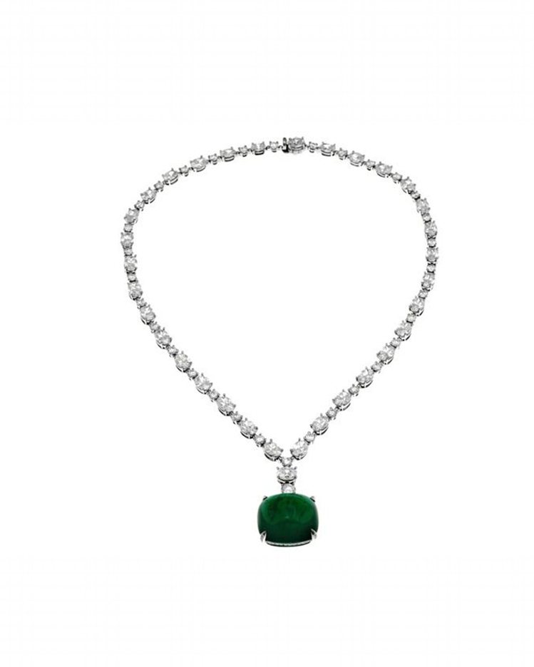全台唯一BVLGARI頂級珠寶系列鑽石與祖母綠項鍊，參考售價約新台幣9,834萬6,000元。圖／BVLGARI提供