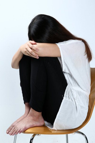 專家指出，青少年自殺前多有跡可循，家長應特別留意。圖／報系資料照