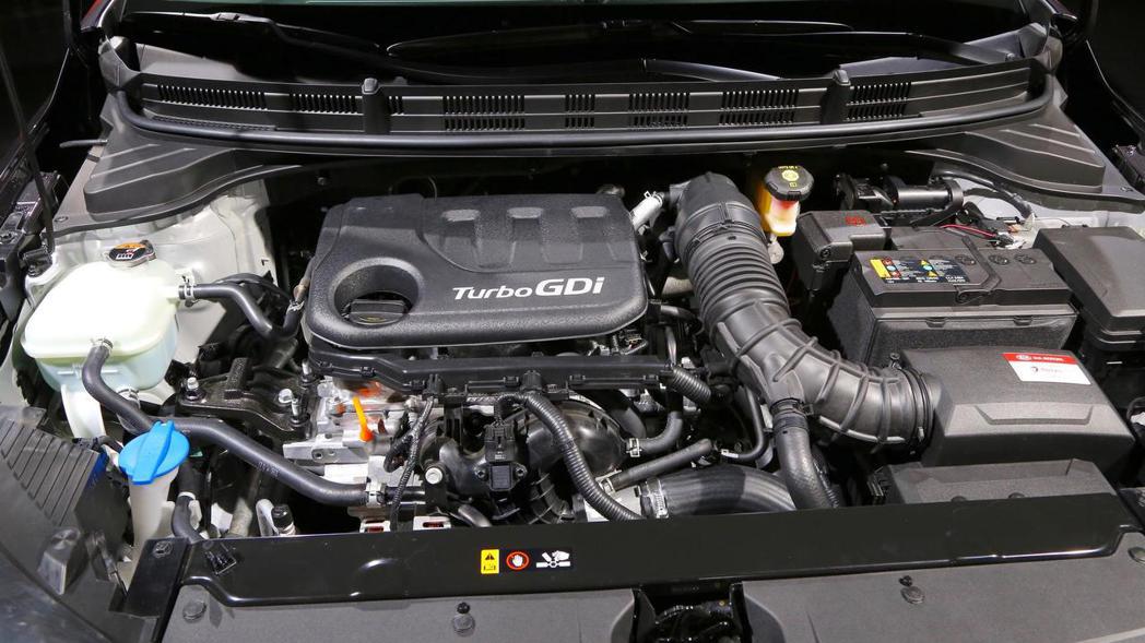 Kia Stonic提供汽柴油渦輪增壓引擎。 摘自Kia