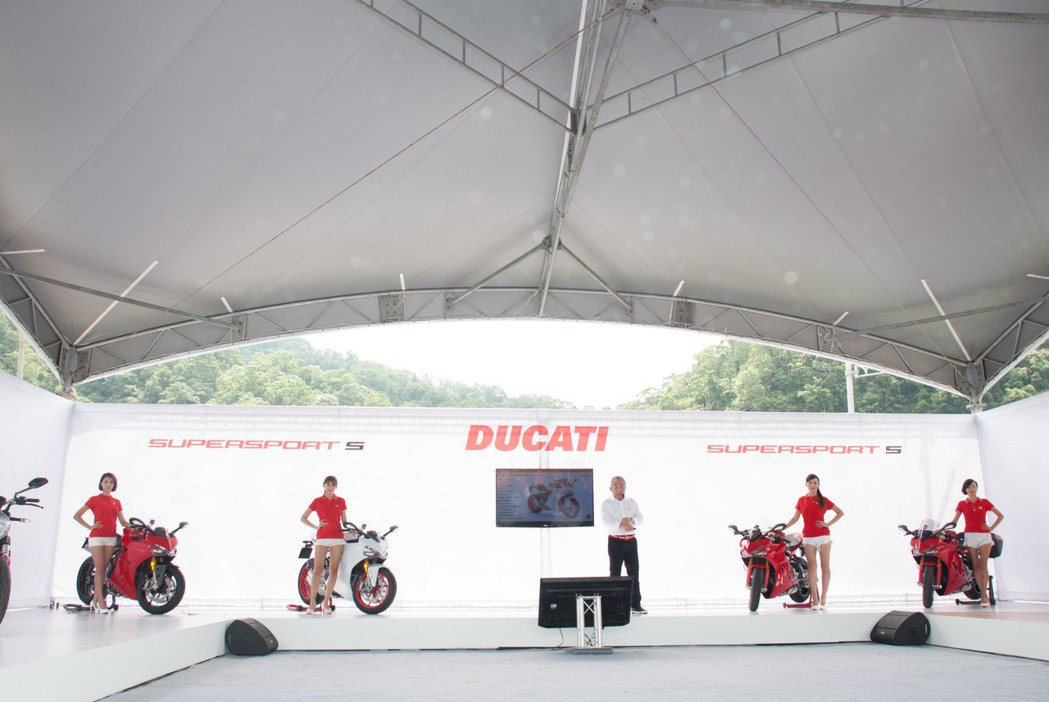 Ducati台灣總代理碩文一次發表四輛新車。記者林昱丞／攝影