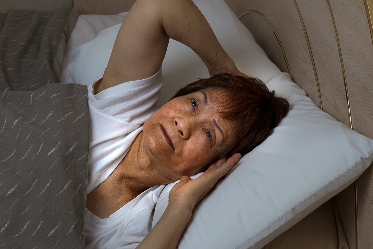 根據臨床經驗，其中老年人的失眠大多有兩項特徵：夜間睡眠時間的縮短以及上床入睡時間的提前。<br />圖片／ingimage