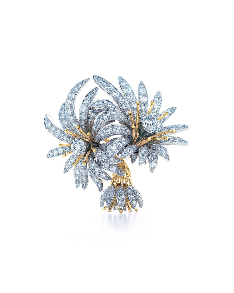 雛菊胸針，是Schlumberger加入Tiffany後第一年的作品，也是久未重現的作品，18K金與鉑金鑲嵌鑽石，581萬元。圖／Tiffany & Co.提供
