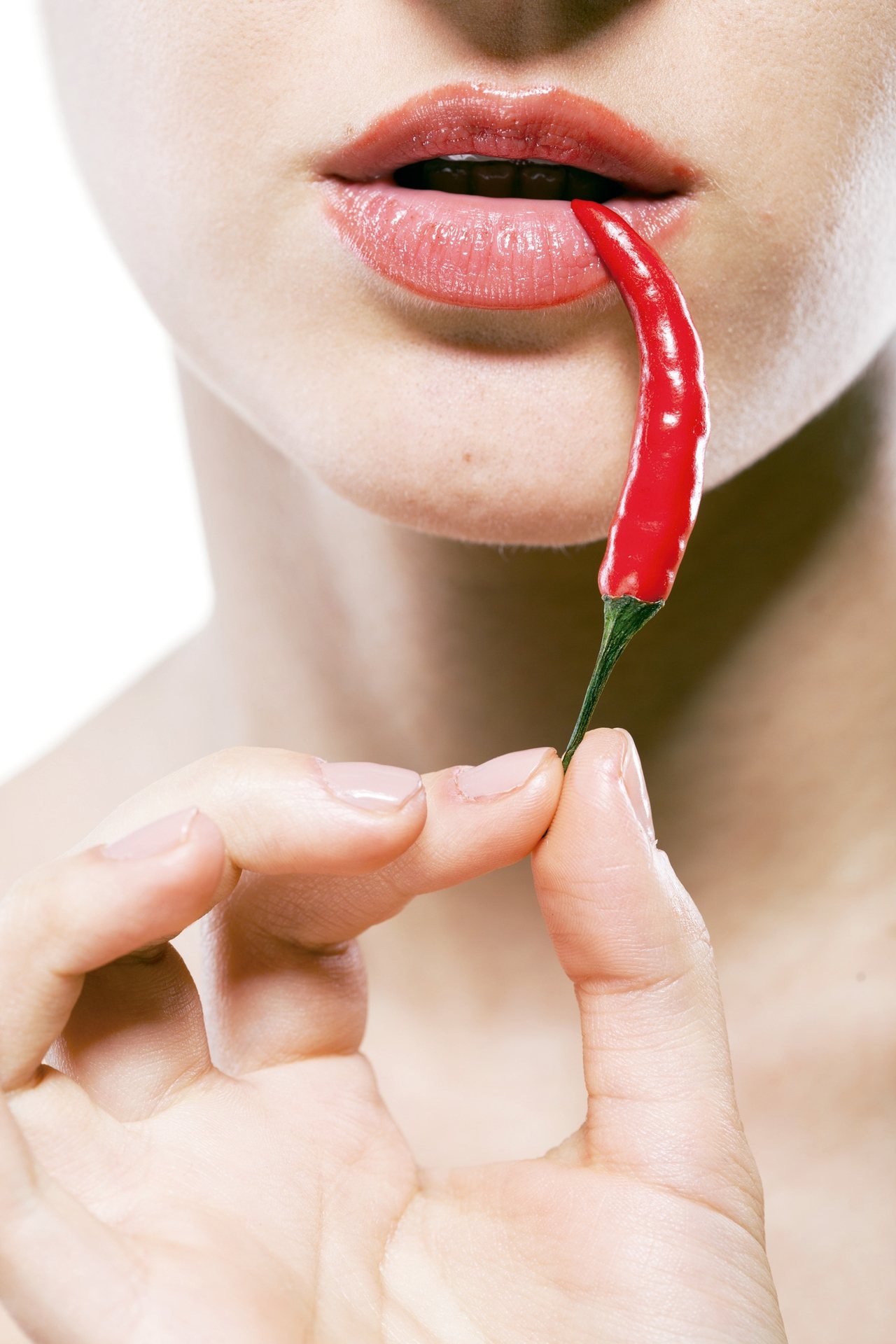 就像辣椒在舌頭上的辛辣感，辣椒也能幫忙增加性生活中的情趣。<br />圖／元氣周報