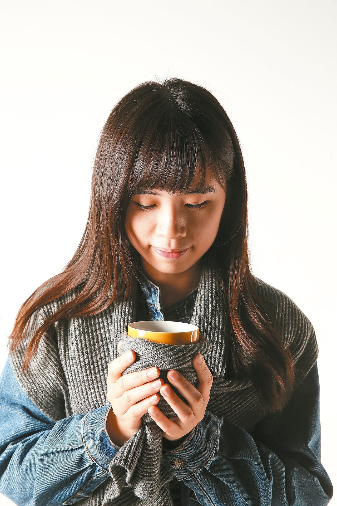 冬天天氣冷，不少人習慣喝一杯熱熱的薑母茶、桂圓茶暖暖身體。
