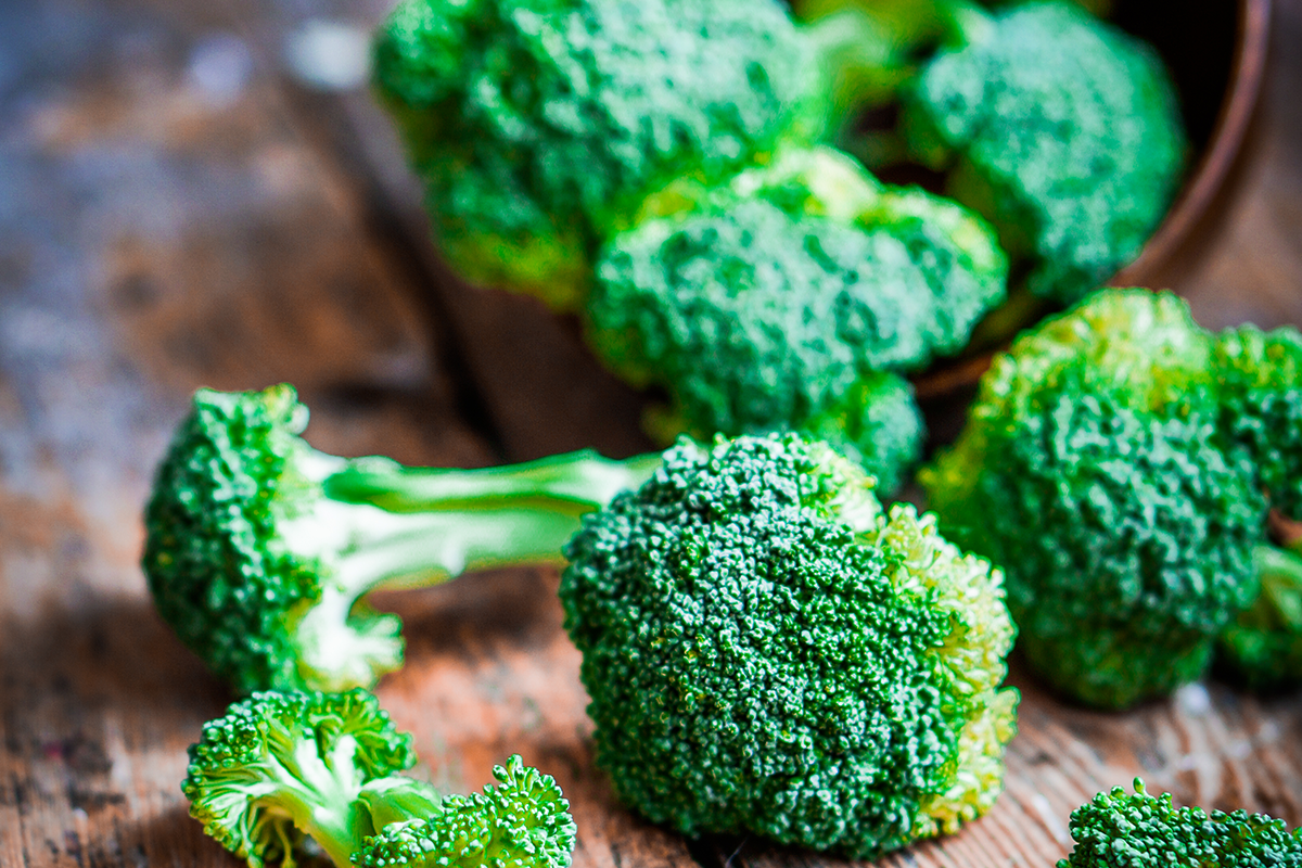 像綠花椰菜、菠菜、南瓜、胡蘿蔔等，都是用來補充葉黃素的最佳選擇。