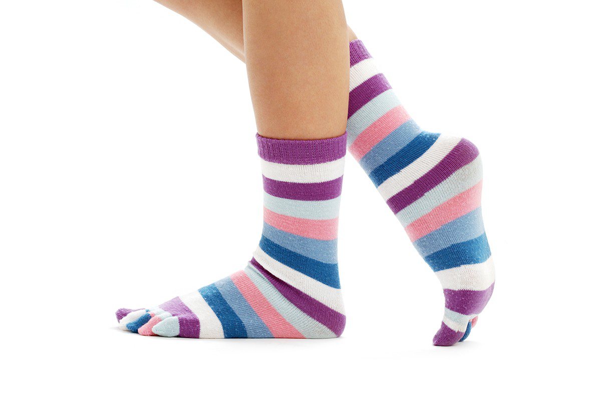 五趾襪不只抓地力好，可防止起水泡外，還可以預防痠痛、拇趾外翻及跨趾等症狀。