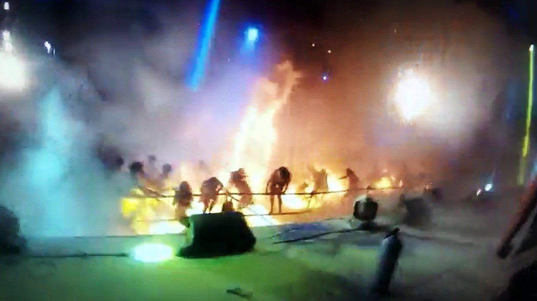 八仙樂園塵爆案意外發生時的舞台現場。 圖／報系資料照片