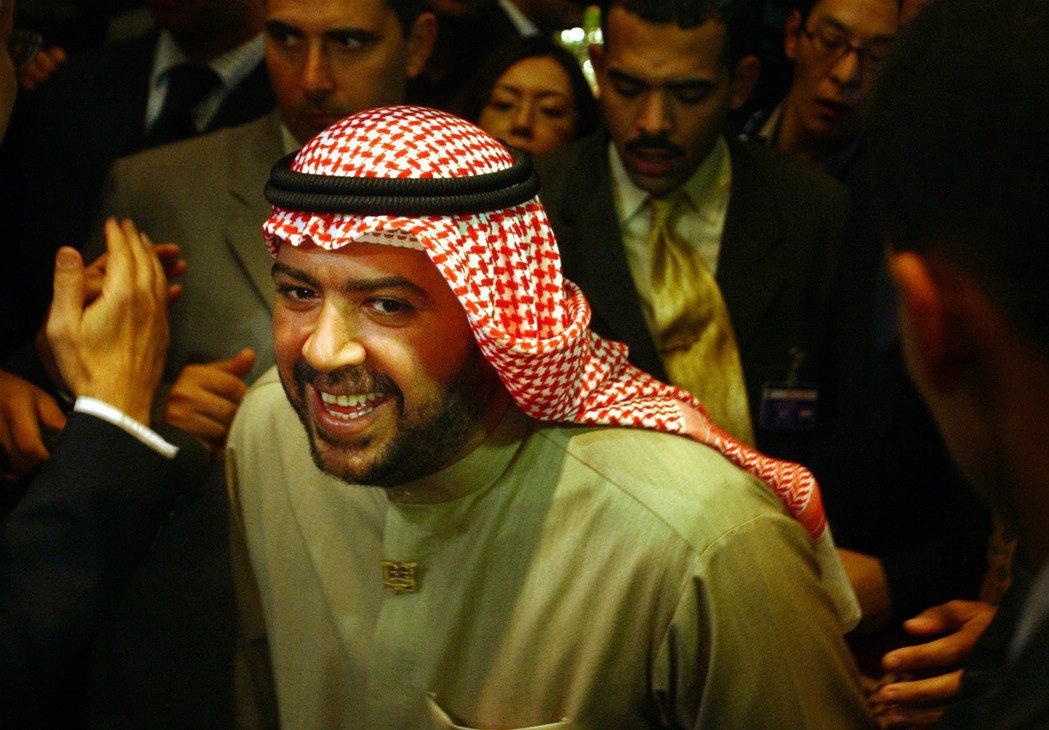 讓科威特人又愛又恨的王族大名：艾哈邁德．薩巴赫（Sheikh Ahmed Al-...