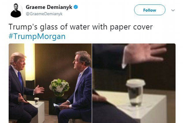 眼尖的推特網友發現，美國總統川普的水杯上加了紙蓋。取自推特