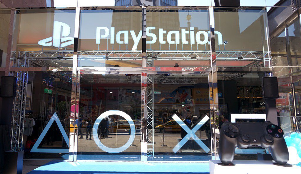 位於新光三越台北信義新天地A11館一樓的全台第一間PlayStation新型態概...